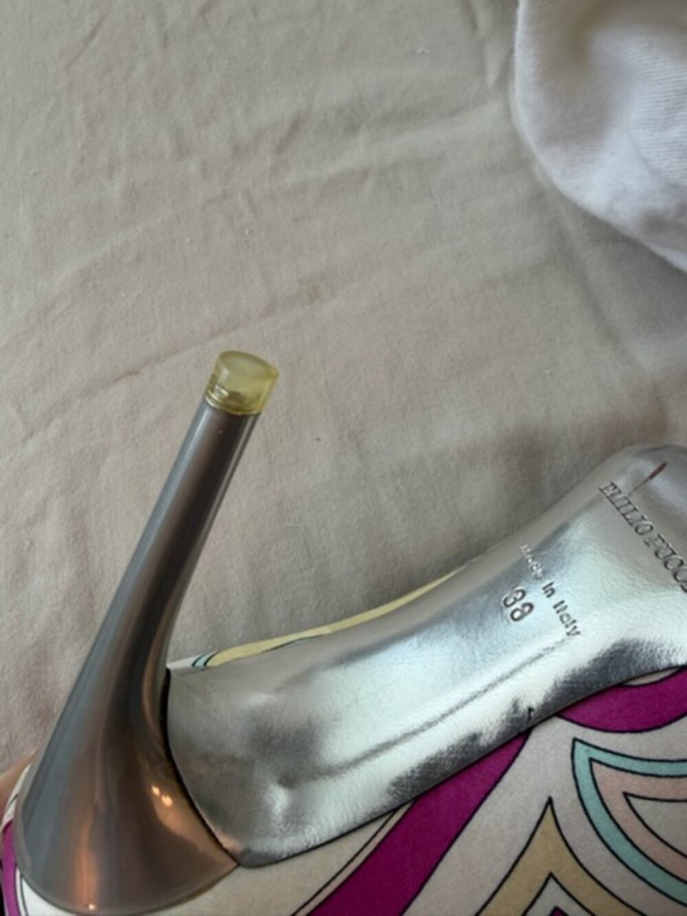 Emilio Pucci Signature Print Shoes – Made in Italy – Size 38 EU / 7.5 - 8 US - Picture 6 of 8